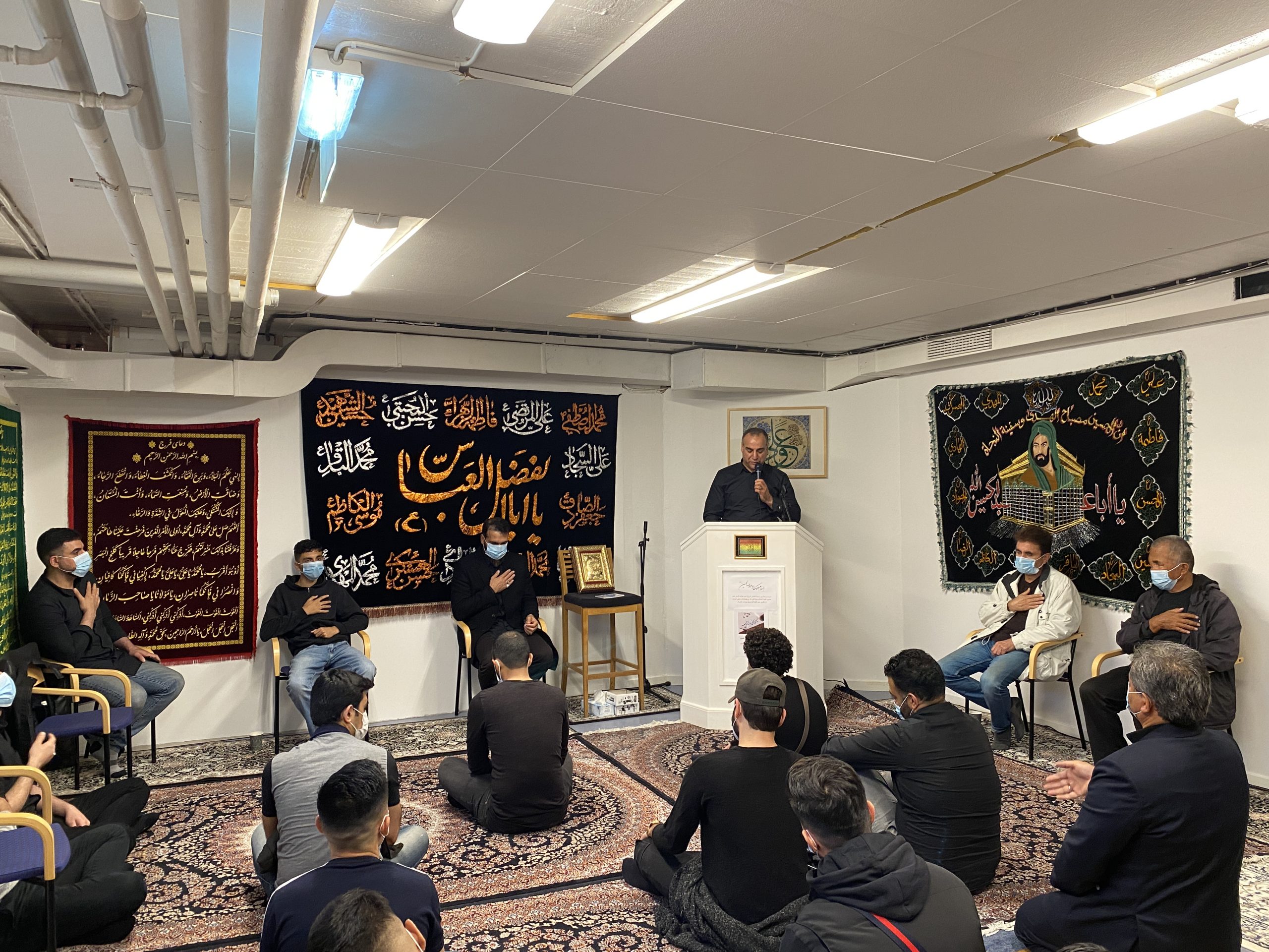 برگزاری مراسم هفتگی دعای کمیل و زیارت اربعین